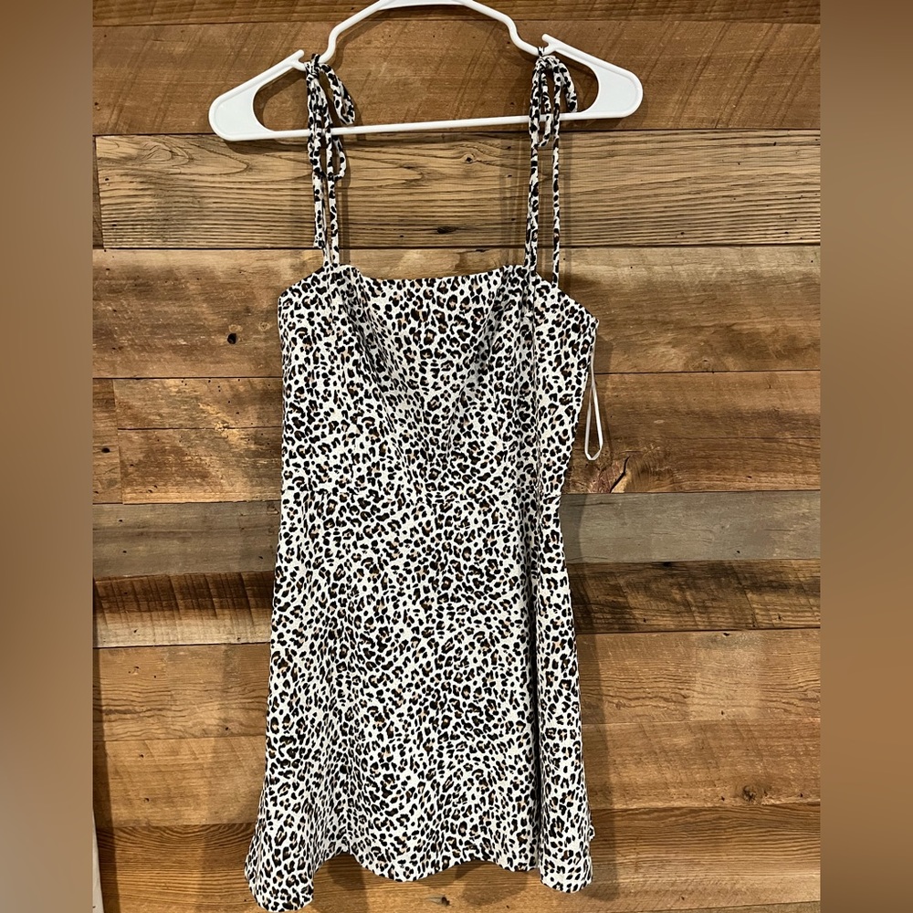 Princess polly cheetah print mini dress NEVER WORN